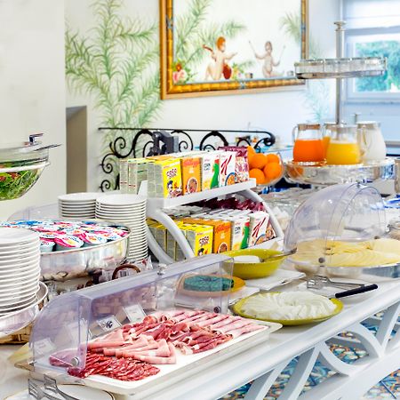 Hotel Antiche Mura Соренто Екстериор снимка