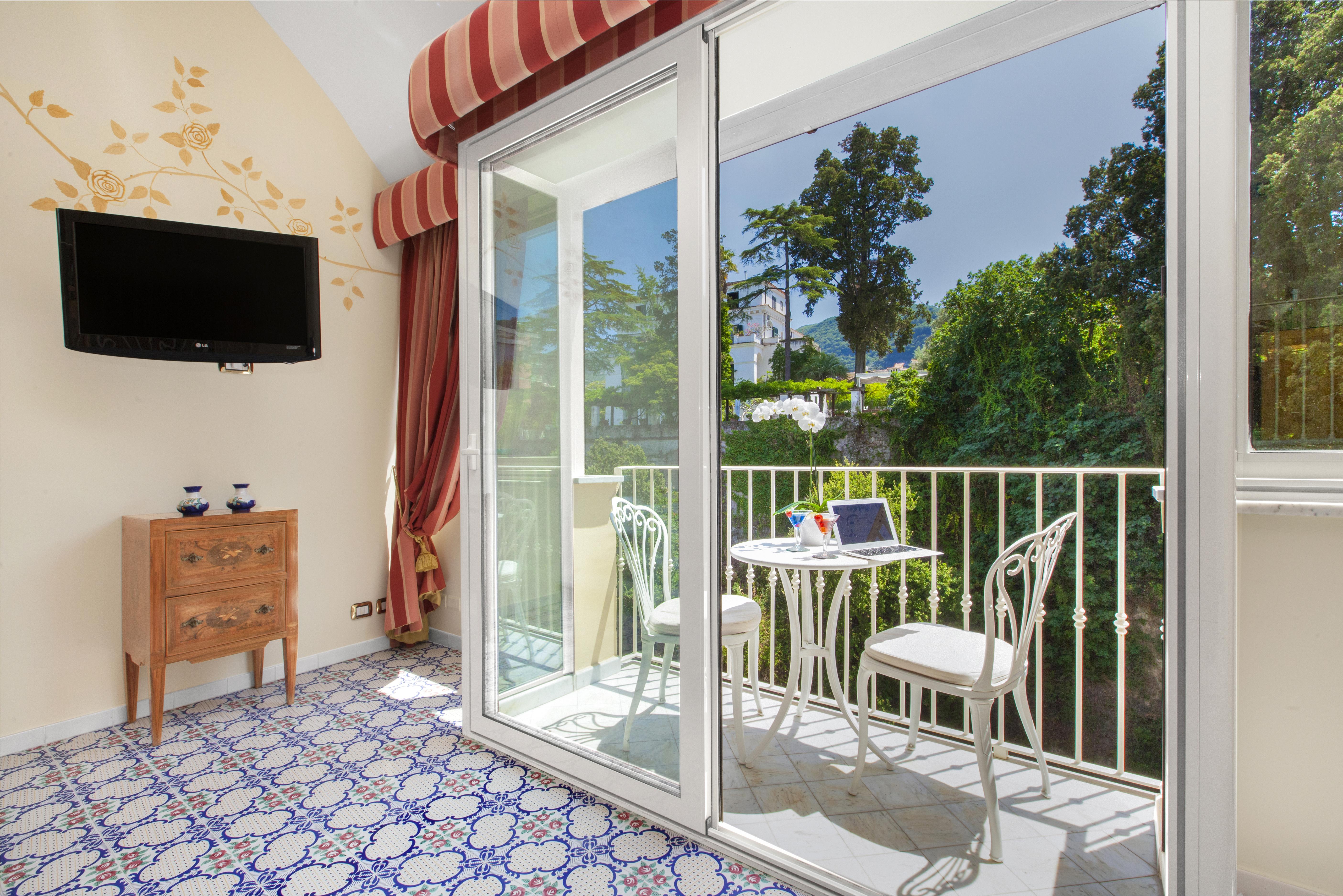 Hotel Antiche Mura Соренто Екстериор снимка