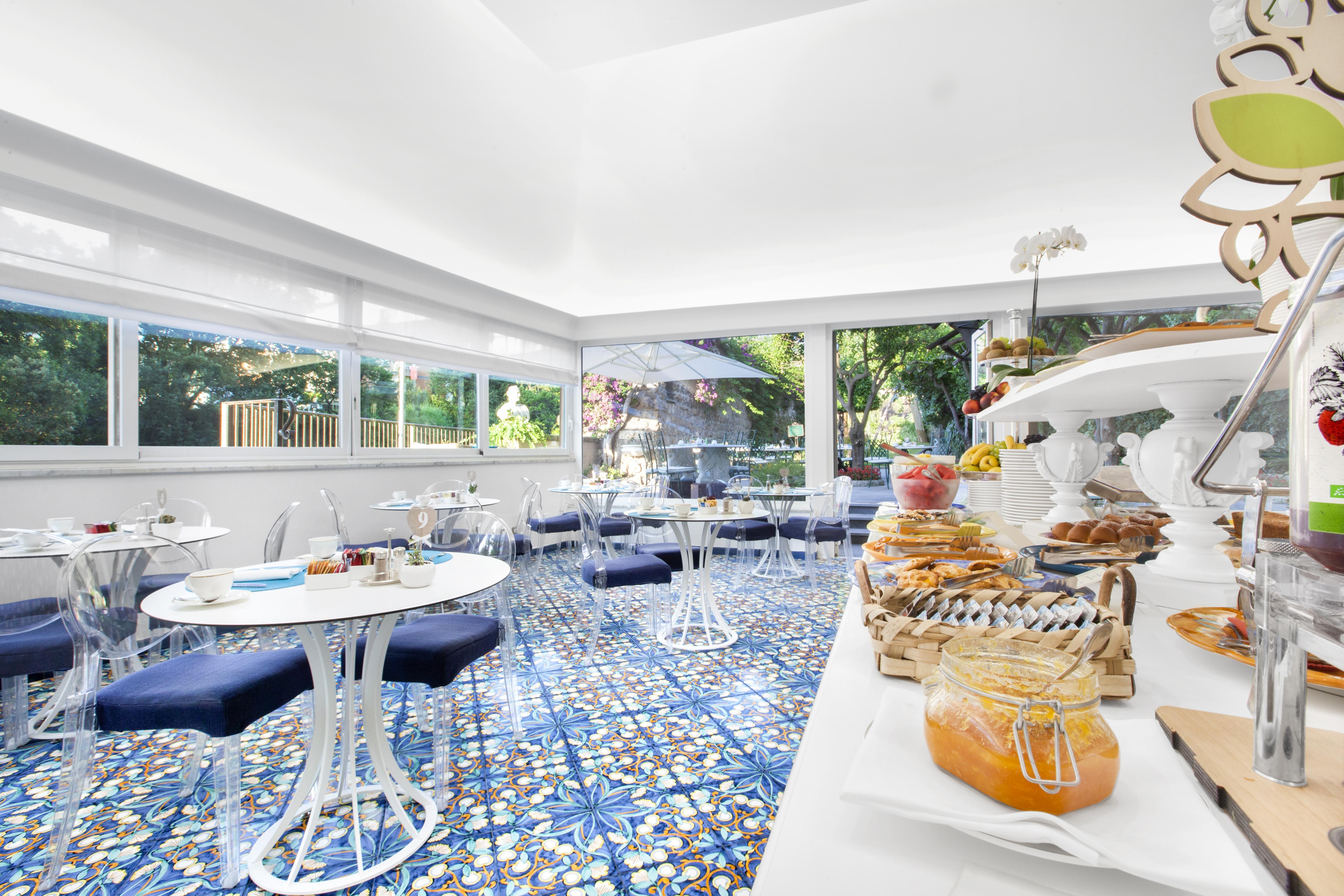Hotel Antiche Mura Соренто Екстериор снимка