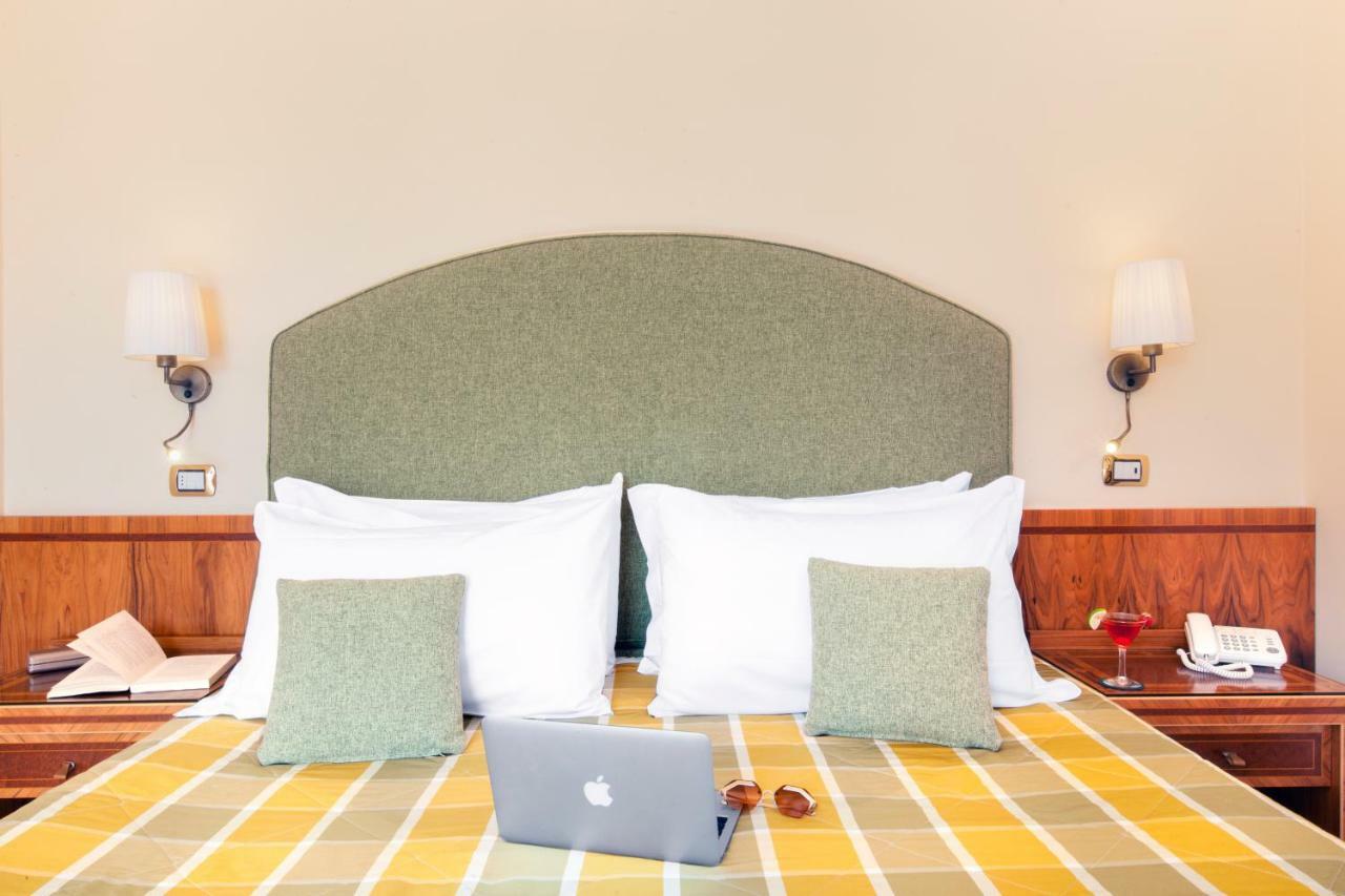 Hotel Antiche Mura Соренто Екстериор снимка